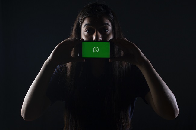WhatsApp looks to stem damage over privacy update