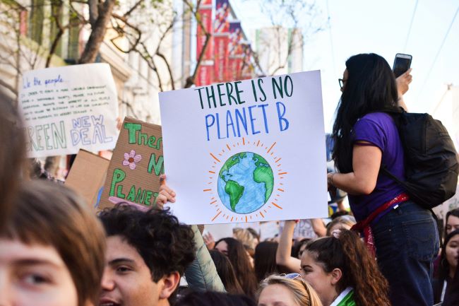 Young men feel powerless in the face of climate change 