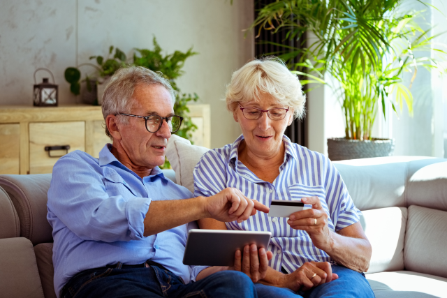 Older UK consumers intend to stick with online shopping